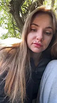 Freechat Night_dreams on StripChat