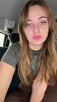 Freechat Night_dreams on StripChat