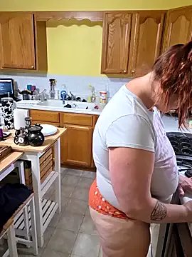 Freechat onlyhotbbw75 on StripChat