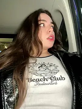 Freechat pantyless on StripChat