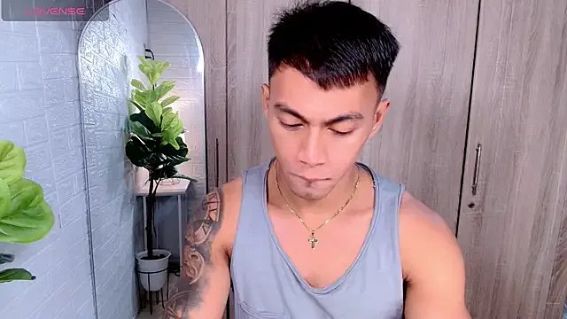 Freechat PinooyMilker on StripChat