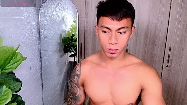 Freechat PinooyMilker on StripChat