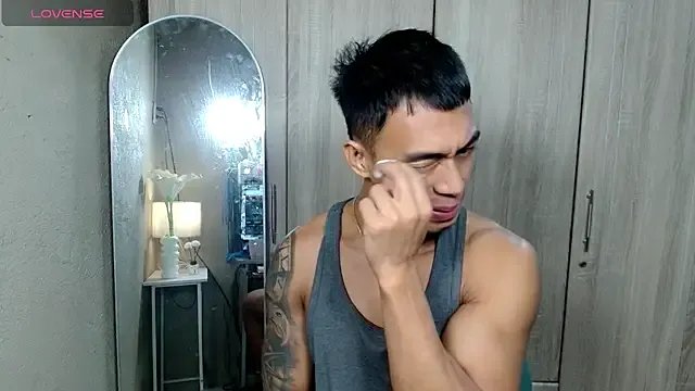 Freechat PinooyMilker on StripChat