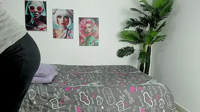 Freechat pocahotass_11 on StripChat