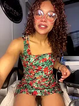 StripChat PrettyLia is Freechat PrettyLia — DOGGY AND FUCK WITH DILDO