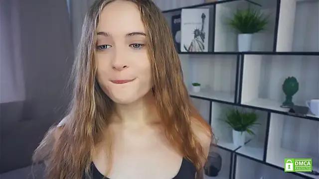 Freechat QuennaCoote on StripChat