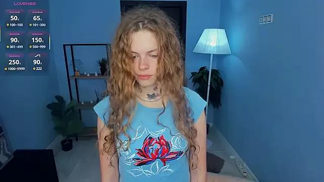 RayaNenlia on StripChat 