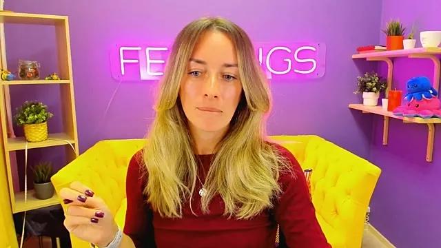 Freechat RebeccaMartinez on StripChat