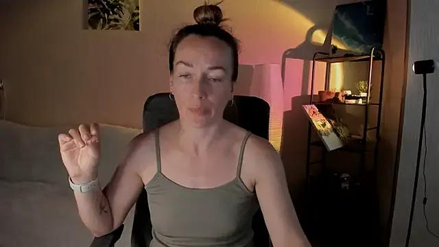 Freechat RebeccaMartinez on StripChat