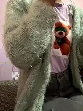 Group Sandhya_77 on StripChat