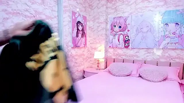 sarah_sluty — provokes with your skirt