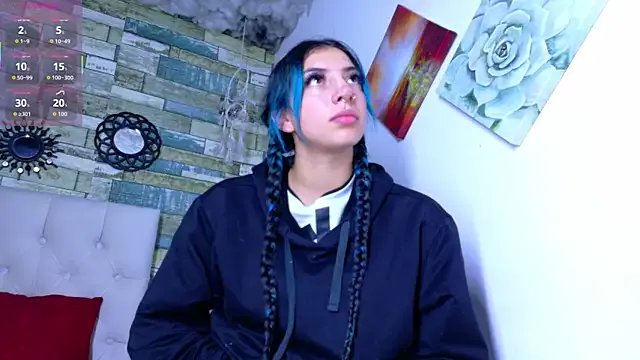 SaturnooStonee on StripChat