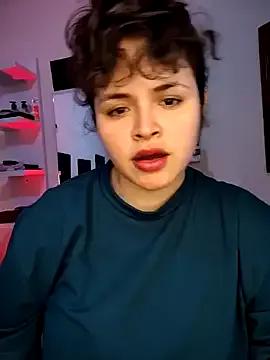 SeleneLuminari8 on StripChat 