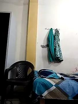 Freechat sexxyradha on StripChat