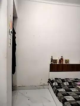 Sexy_vernilla — Spit on pussy