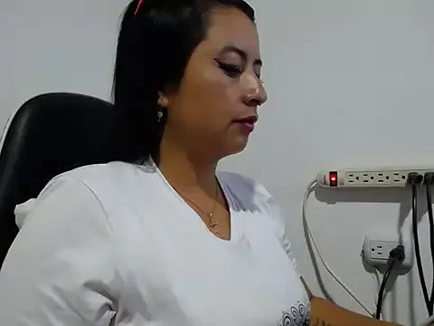 SharonSchmitt_ — Show tits