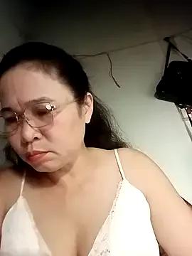 Singin2k — Hello. I am an older woman.