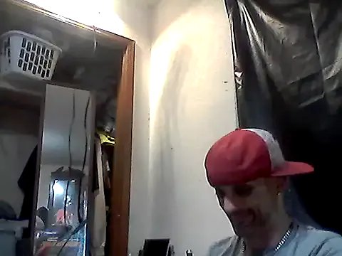 Freechat slinginbigD on StripChat