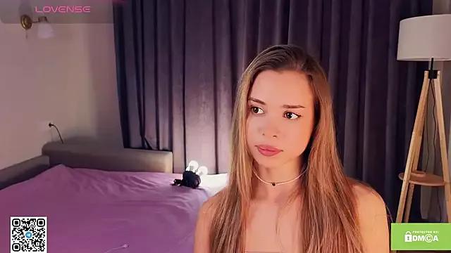 sunsally on StripChat 