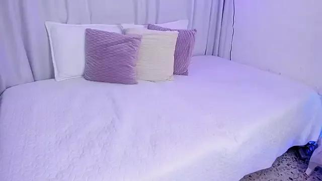 Freechat susyy7 on StripChat