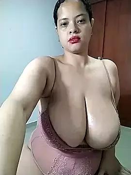sweetpe on StripChat 