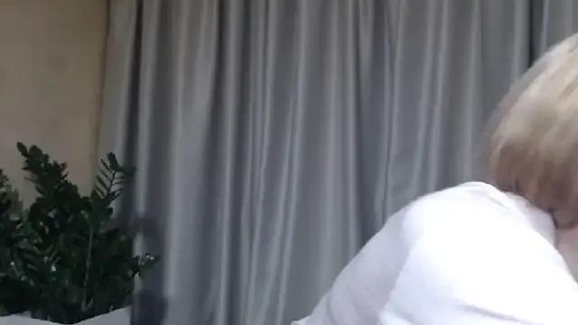 sweetpussy — I undress and masturbate