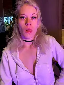 TheRealJessyLey — Show my Boobs 2min