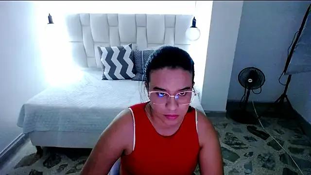 Private tiffany__pink on StripChat