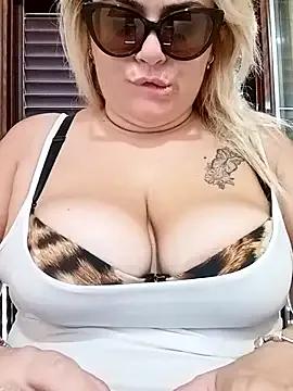 topina8 — Tolgo reggiseno