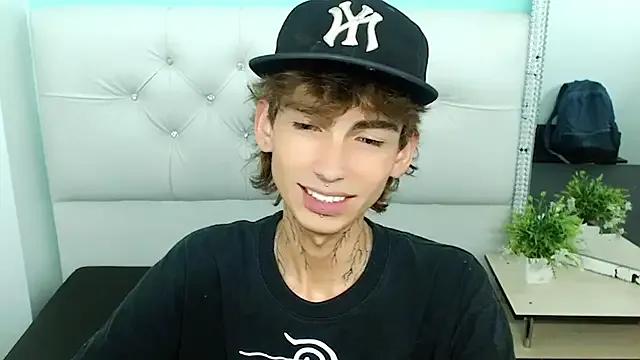 ttimy_x_boy on StripChat 