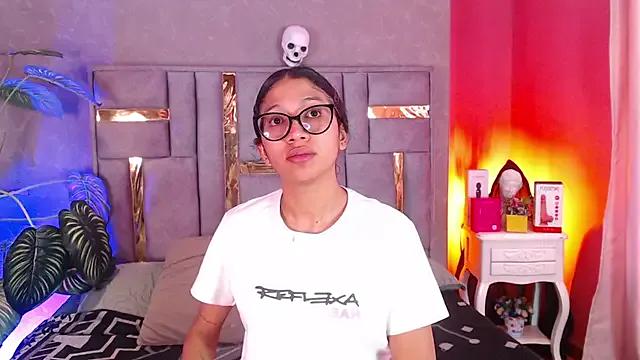 Tyla_Ks — Deepthroat + much salive