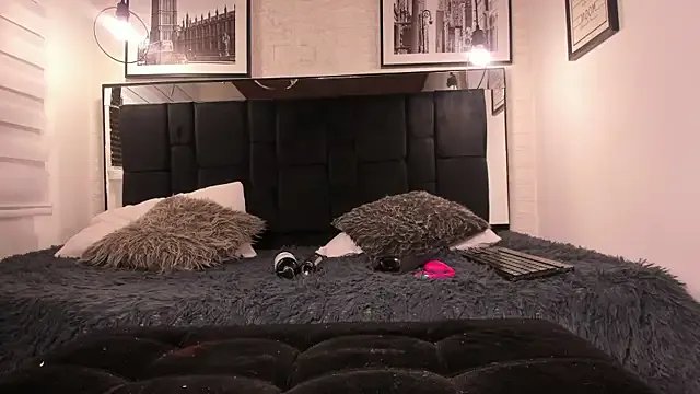 Freechat tylla_ on StripChat