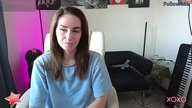 xx_adrihanna_xx on StripChat 