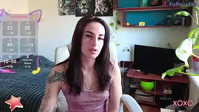 xx_adrihanna_xx on StripChat 