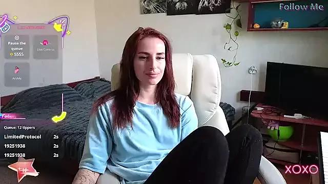 xx_adrihanna_xx on StripChat 