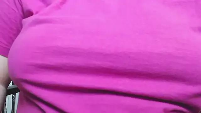 ZannaDreil on StripChat 