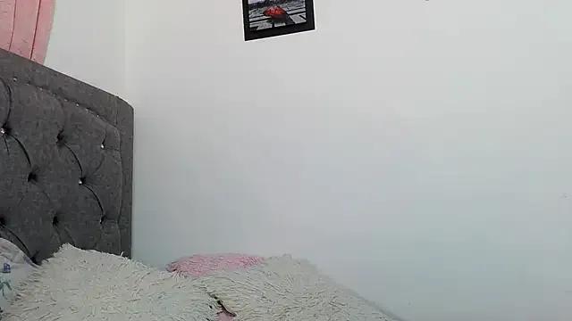 Freechat Zara47sweet on StripChat